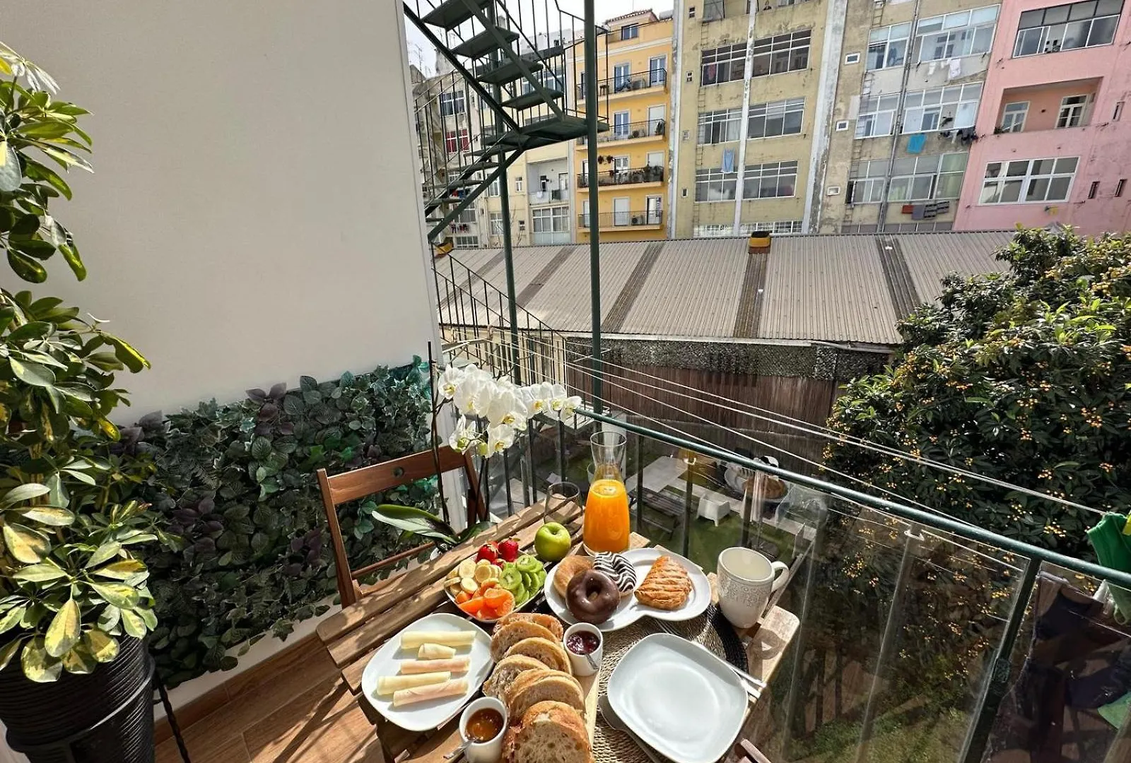 Апартаменты Quarto Aconchegante Com Janela E Vista Para Cidade Лиссабон Проживание в семье