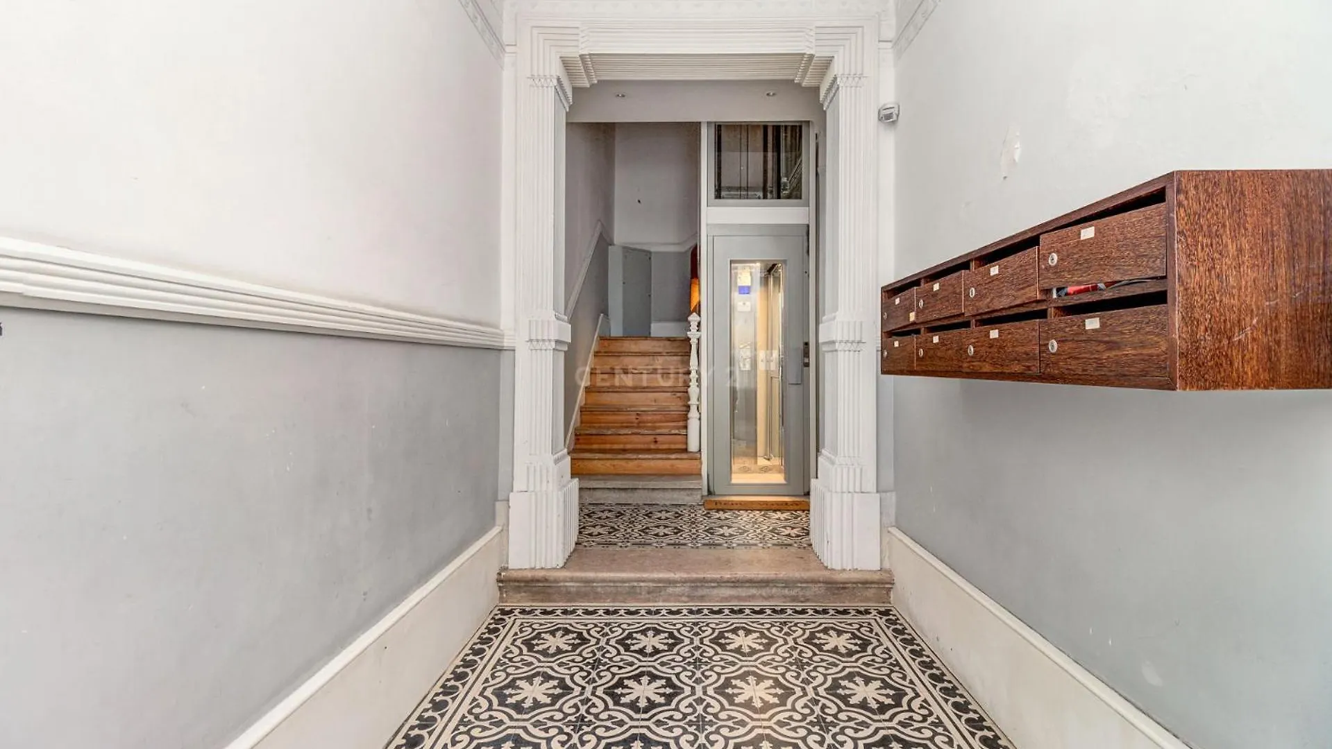 Проживание в семье Апартаменты Quarto Aconchegante Com Janela E Vista Para Cidade Лиссабон